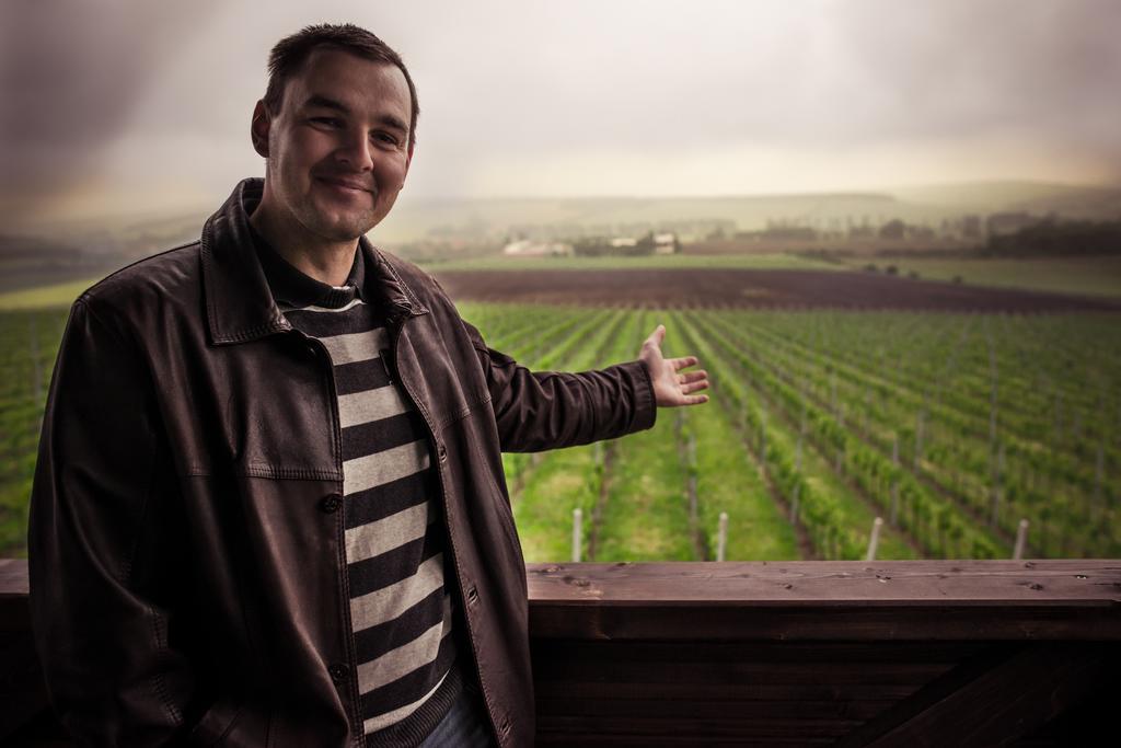 Penzion Vino Hruska Blatnicka Екстер'єр фото